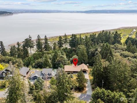 134 Livingston Bay Road Camano Island WA 98282