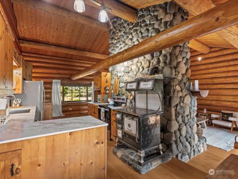 134 Livingston Bay Road Camano Island WA 98282