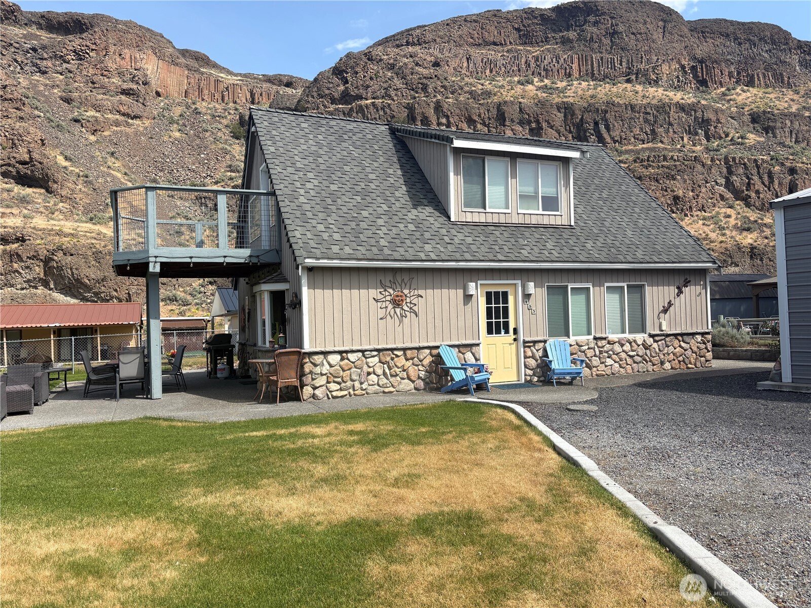 453 Hunter Avenue SW Quincy WA 98848
