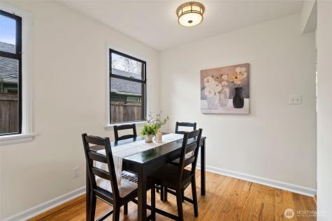 9747 Evanston Avenue N Seattle WA 98103