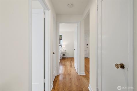9747 Evanston Avenue N Seattle WA 98103