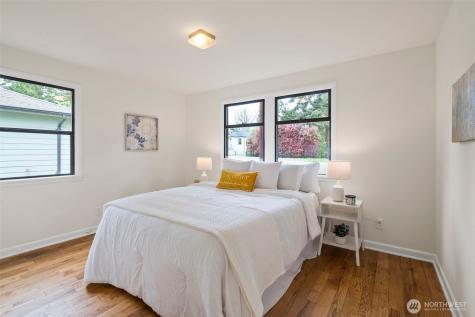 9747 Evanston Avenue N Seattle WA 98103