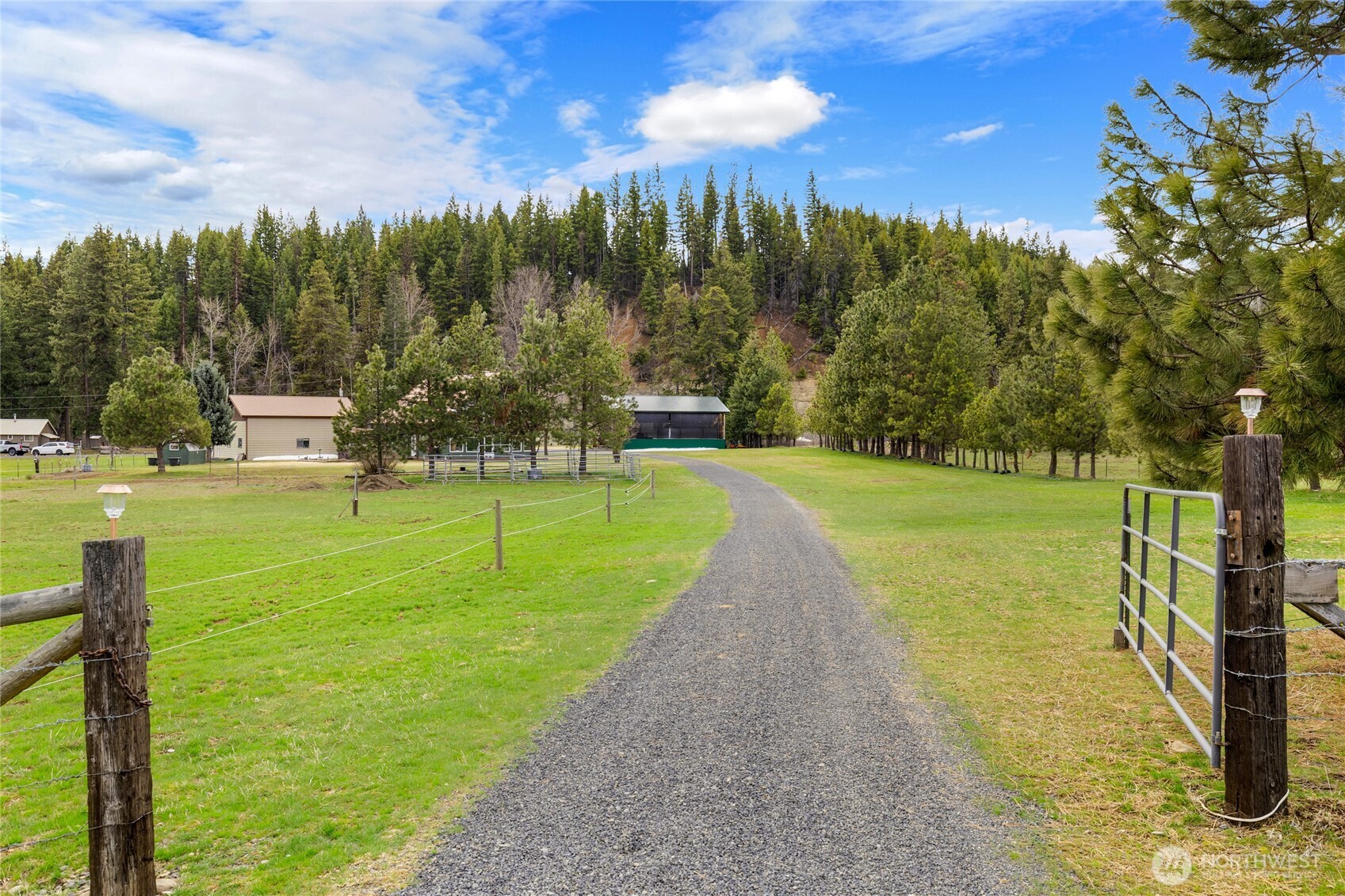4010 Teanaway Middle Fork Road Cle Elum WA 98922
