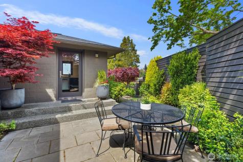 8809 42nd Avenue SW Seattle WA 98136