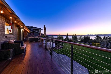 8809 42nd Avenue SW Seattle WA 98136