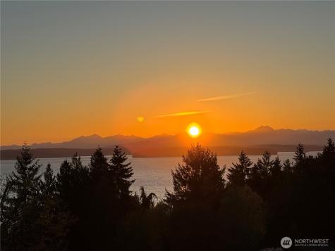 8809 42nd Avenue SW Seattle WA 98136