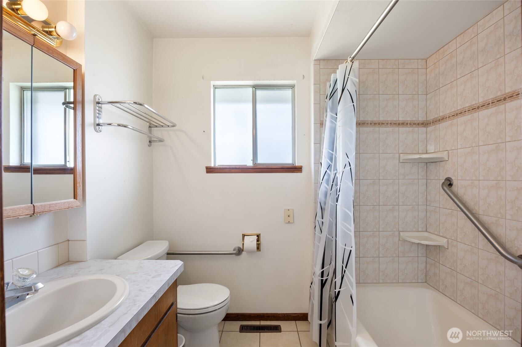 1273 Fairway Drive NE Moses Lake WA 98837