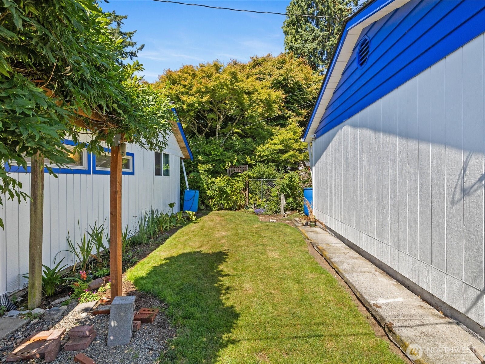 1035 Oakes Avenue Everett WA 98201