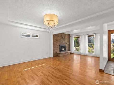 1035 Oakes Avenue Everett WA 98201