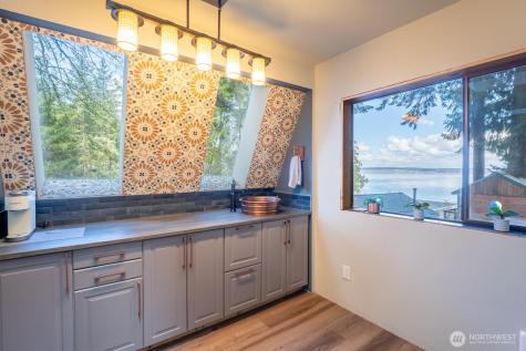 9513 Villa Beach Road Anderson Island WA 98303