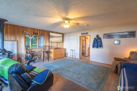 9513 Villa Beach Road Anderson Island WA 98303
