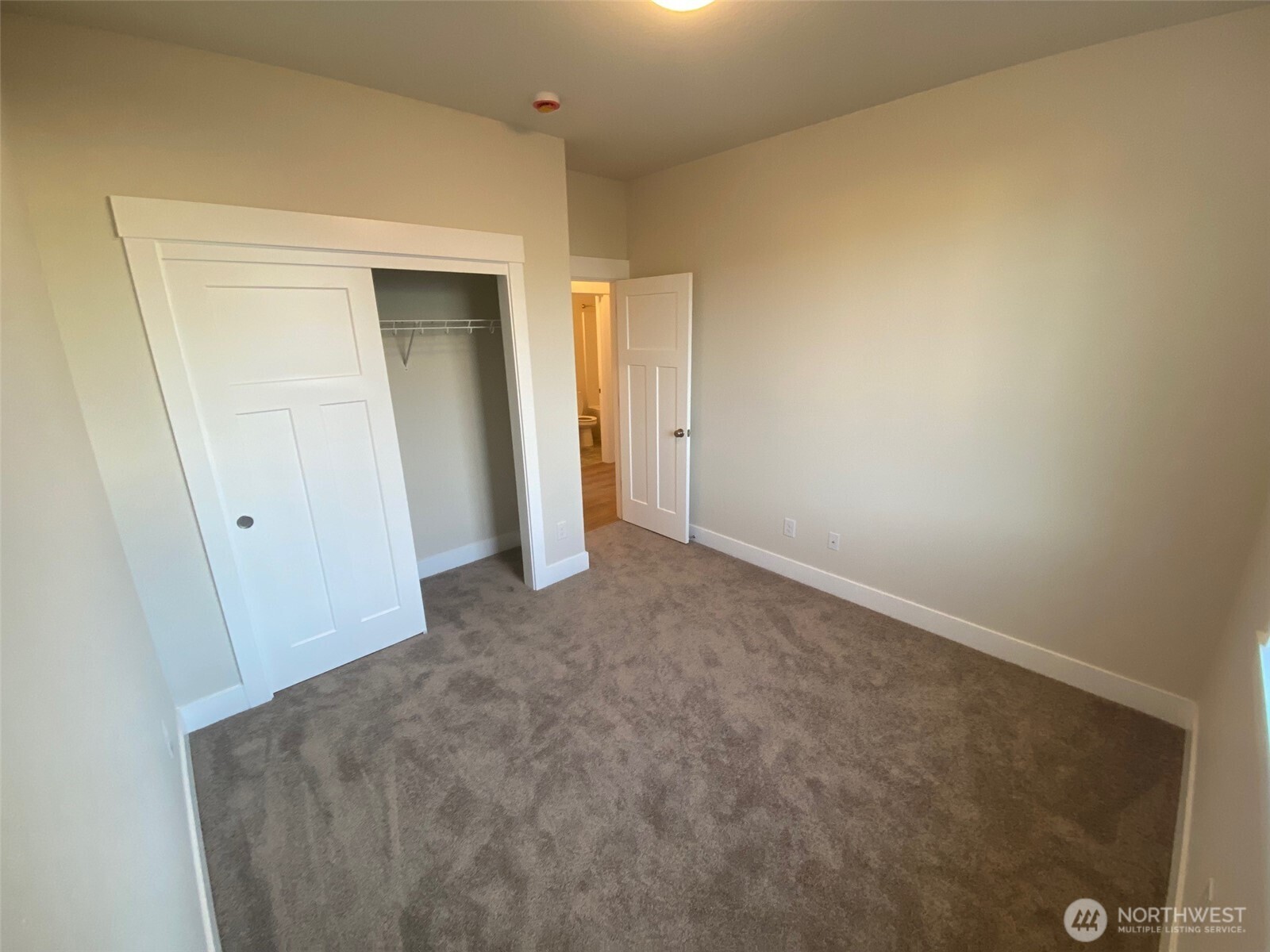 520 Rainbow Way Kelso WA 98626