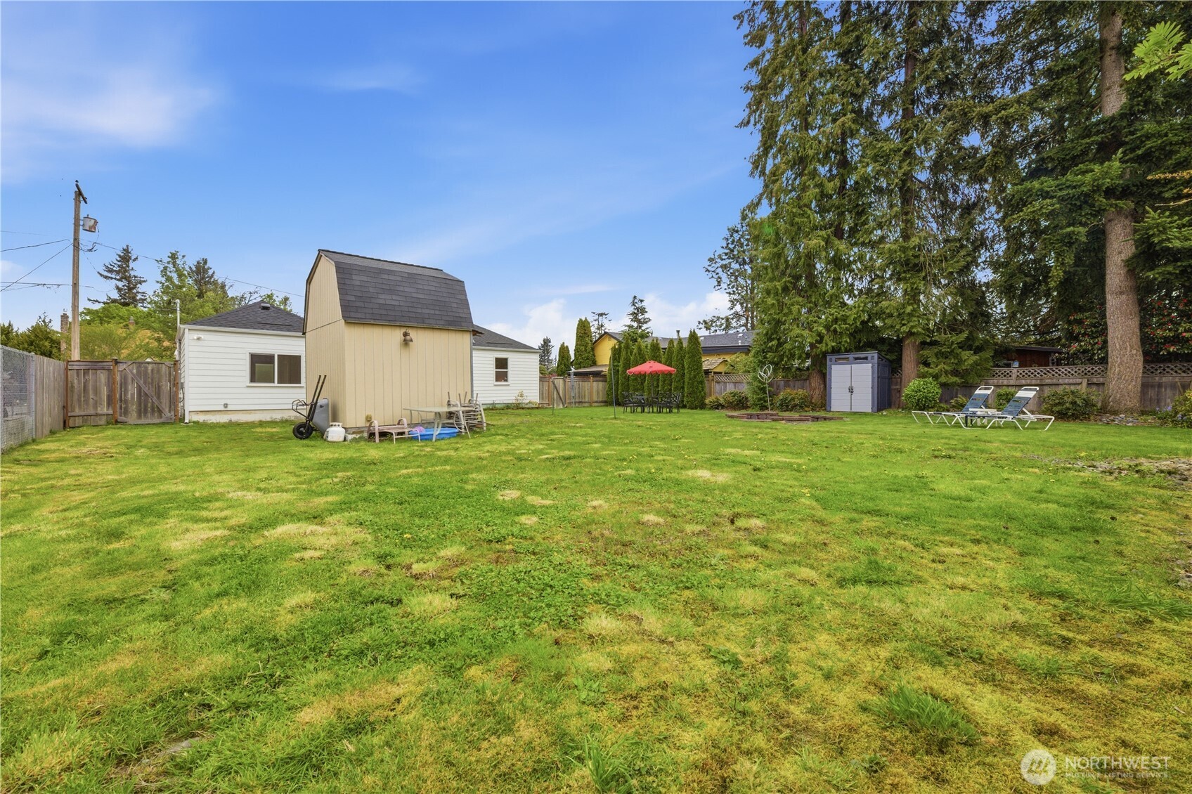 1916 Wilson Avenue Enumclaw WA 98022
