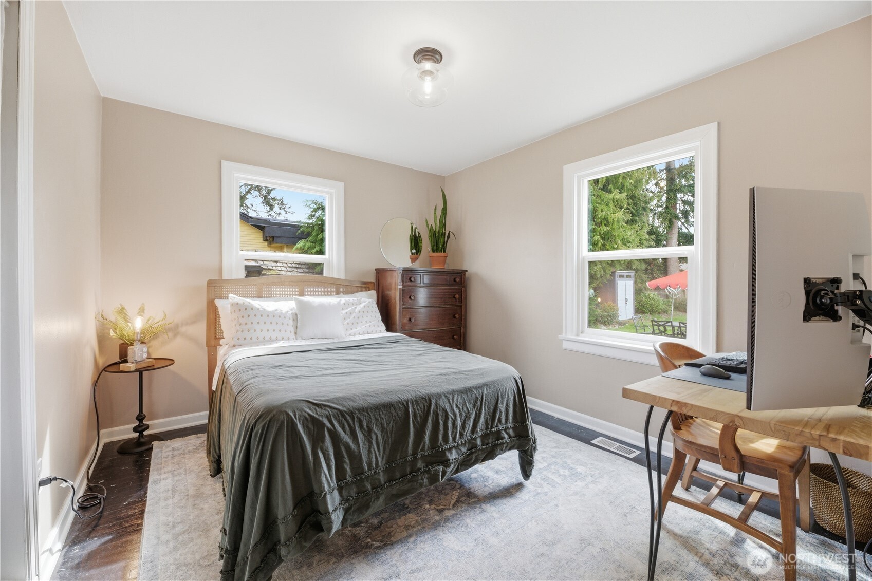 1916 Wilson Avenue Enumclaw WA 98022