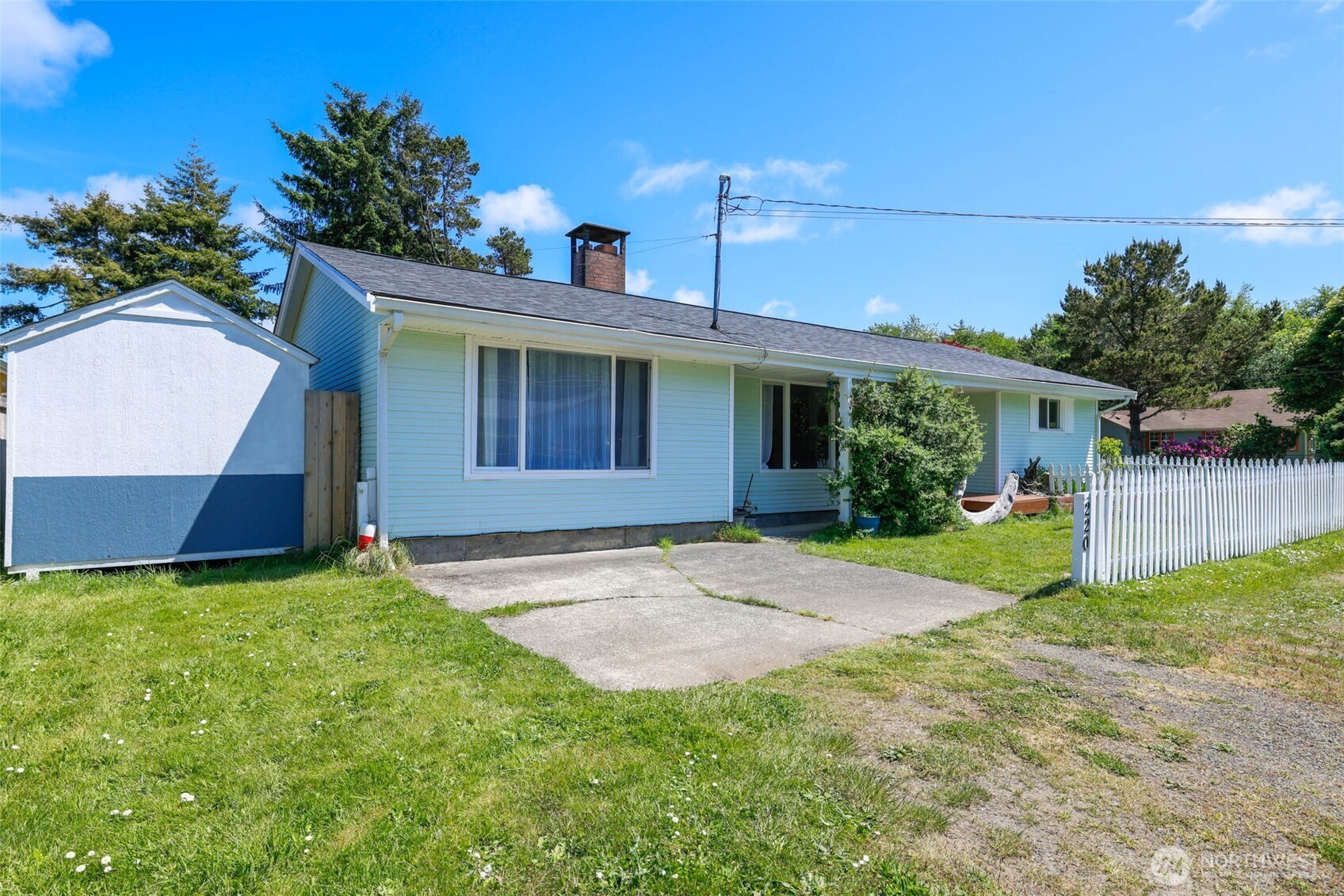 220 Grand Army Street Westport WA 98595