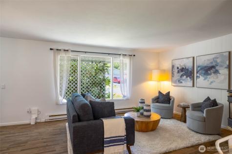 220 Grand Army Street Westport WA 98595