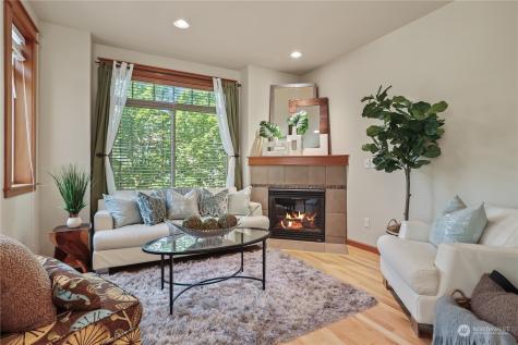 4318 8th Avenue Ne Seattle WA 98105