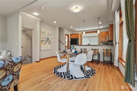 4318 8th Avenue Ne Seattle WA 98105