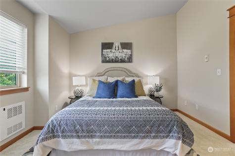 4318 8th Avenue Ne Seattle WA 98105