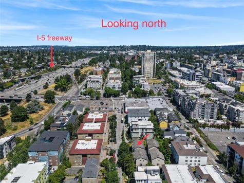 4318 8th Avenue Ne Seattle WA 98105