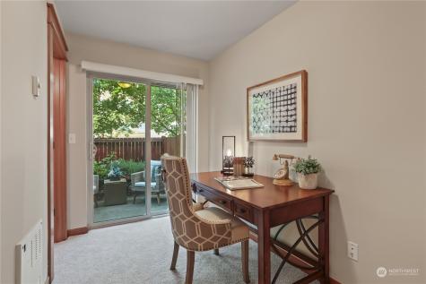 4318 8th Avenue Ne Seattle WA 98105