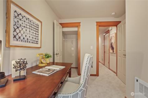 4318 8th Avenue Ne Seattle WA 98105