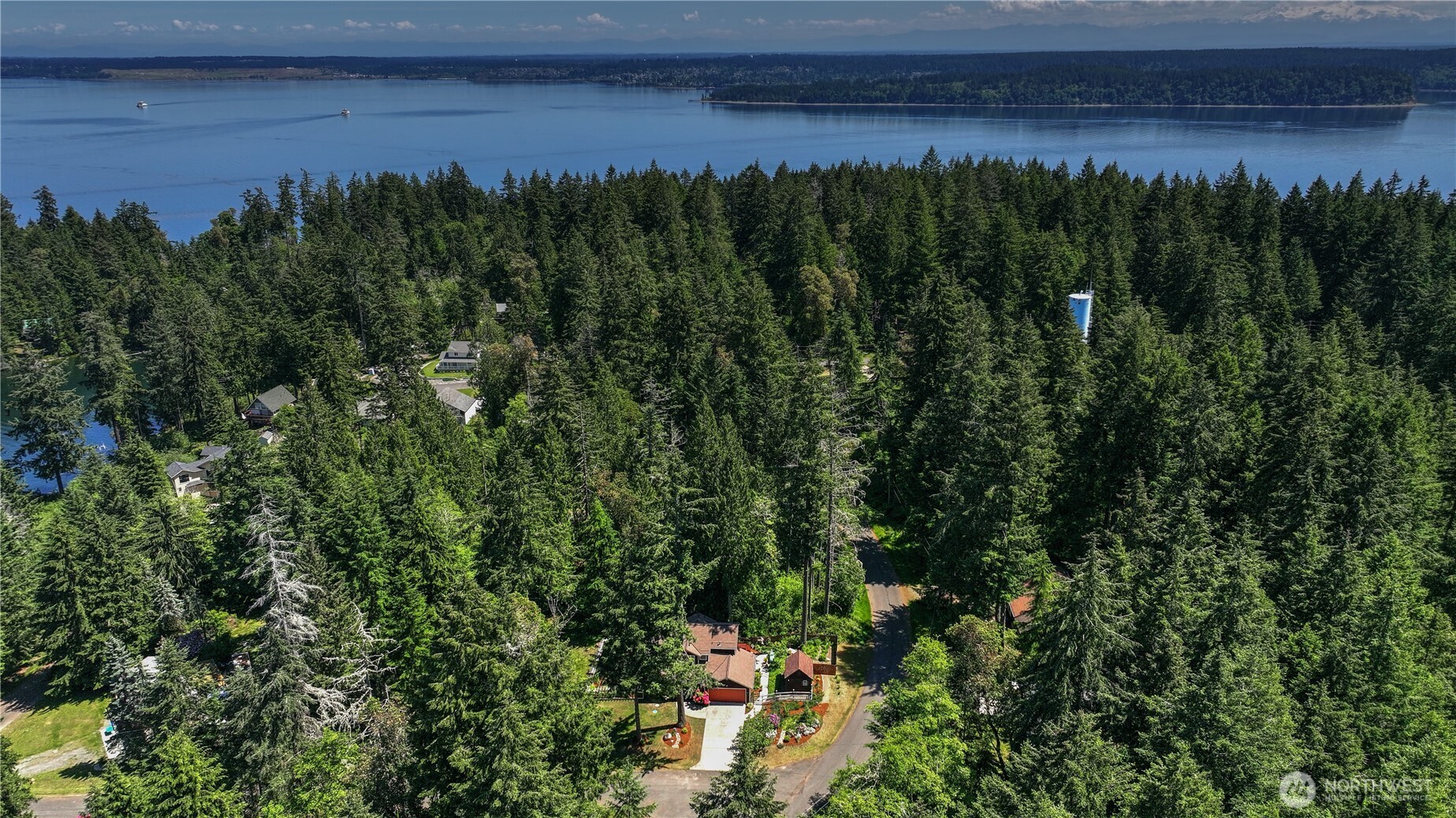10717 Suncrest Drive Anderson Island WA 98303