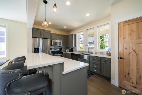 350 Porcupine Lane Chelan WA 98816