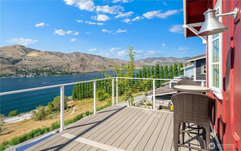 350 Porcupine Lane Chelan WA 98816