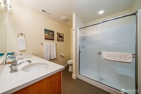 350 Porcupine Lane Chelan WA 98816