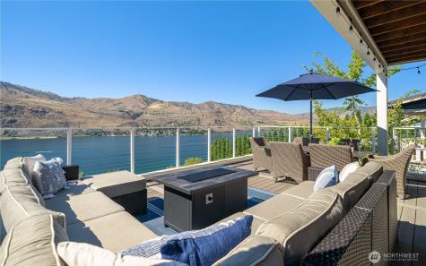 350 Porcupine Lane Chelan WA 98816