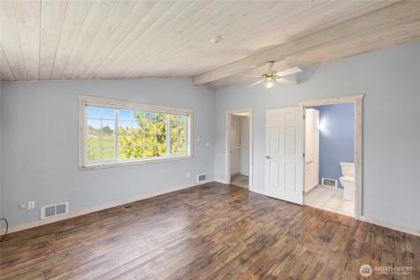 11103 13th Street E Edgewood WA 98372
