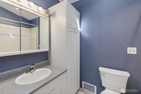 11103 13th Street E Edgewood WA 98372