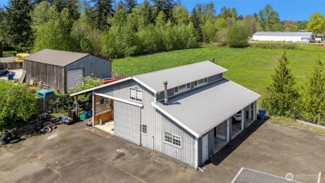 11103 13th Street E Edgewood WA 98372