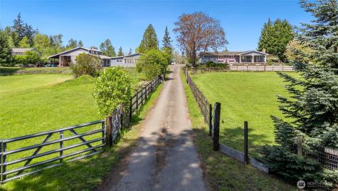 11103 13th Street E Edgewood WA 98372