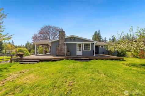 11103 13th Street E Edgewood WA 98372