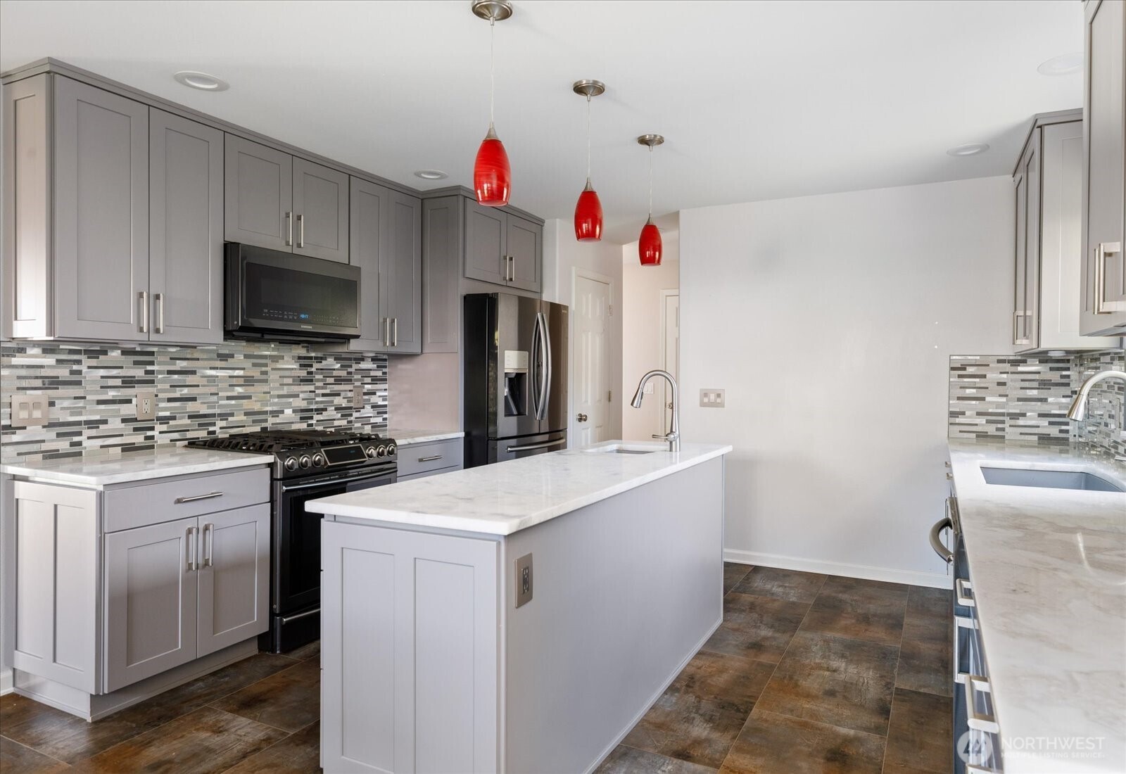 1751 SW Rock Rose Drive Oak Harbor WA 98277