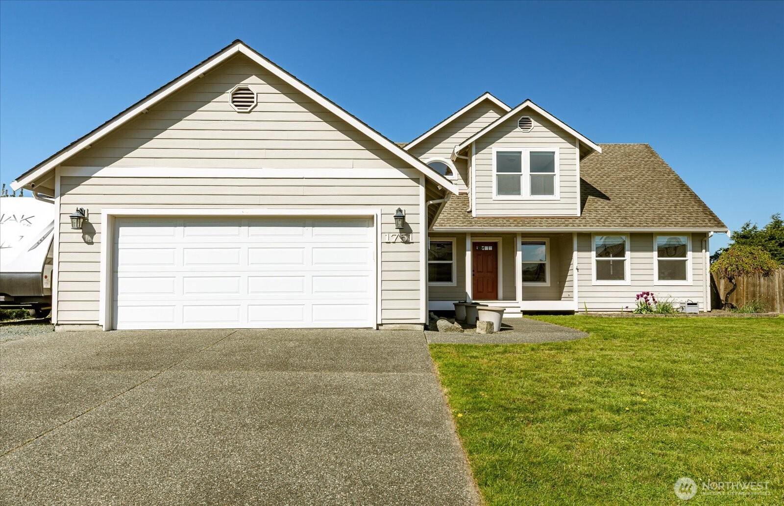 1751 SW Rock Rose Drive Oak Harbor WA 98277