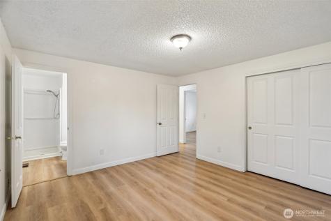 22904 41st Place W Mountlake Terrace WA 98043
