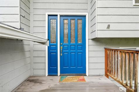 22904 41st Place W Mountlake Terrace WA 98043