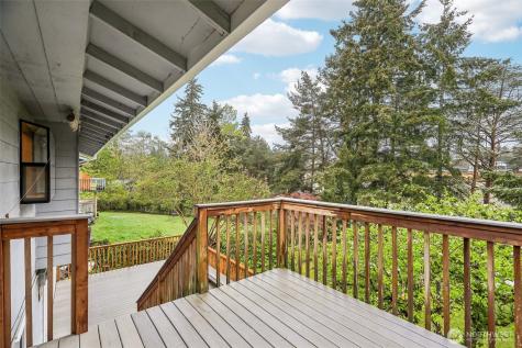 22904 41st Place W Mountlake Terrace WA 98043