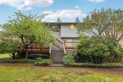22904 41st Place W Mountlake Terrace WA 98043