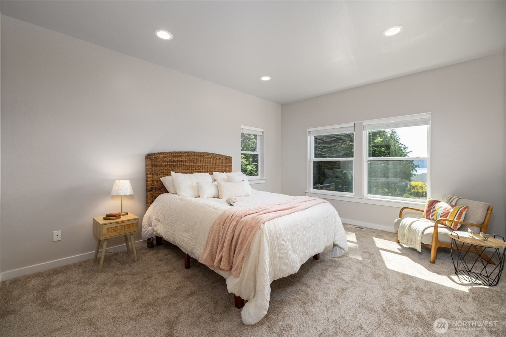9924 Sunset Drive La Conner WA 98257