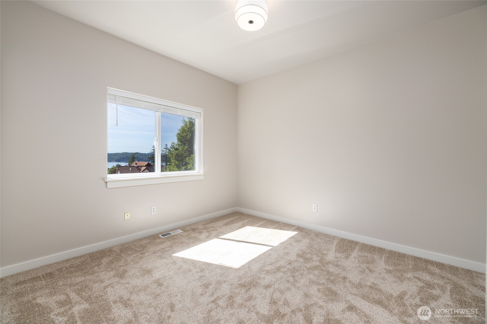 9924 Sunset Drive La Conner WA 98257