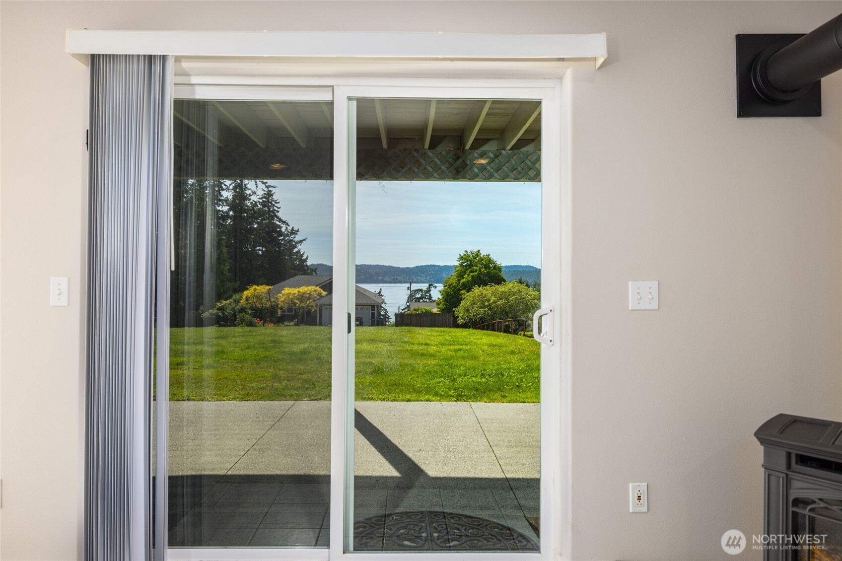 9924 Sunset Drive La Conner WA 98257