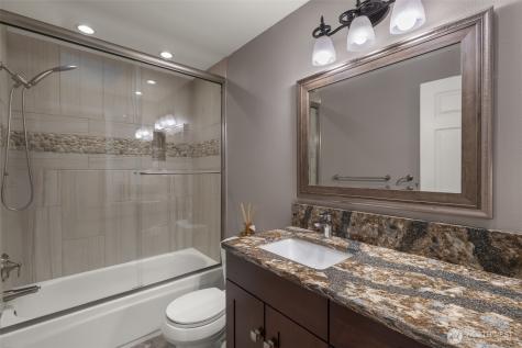 2207 Bremerton Avenue NE Renton WA 98059
