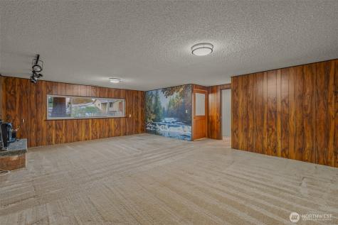 2207 Bremerton Avenue NE Renton WA 98059