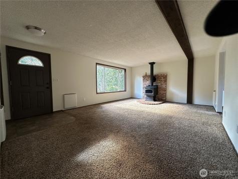 240 NE Chinook Drive Belfair WA 98528