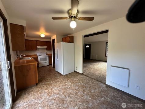 240 NE Chinook Drive Belfair WA 98528