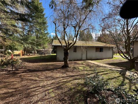 240 NE Chinook Drive Belfair WA 98528